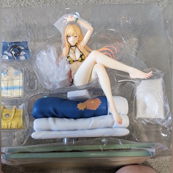 Aniplex figure 1/7 dress up darling 100% authentic - Picture 5 of 5